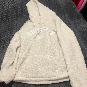 Fluffy holister sweater very comfy and warm